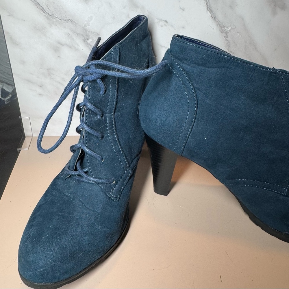 Rialto Teal Lace-Up Heeled Boots - Picture 6 of 7